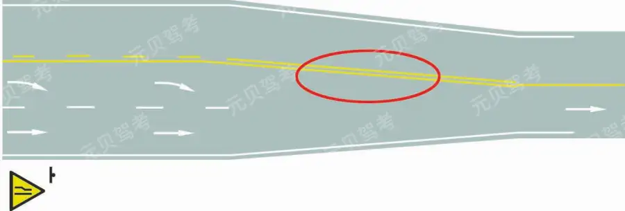 路面上的黄色标线是何含义？A、车行道变多标线B、路面宽度渐变标线C、接近障碍物标线D、施工路段提示线答案是B